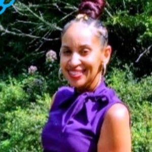 Meet your Posher, Joynita